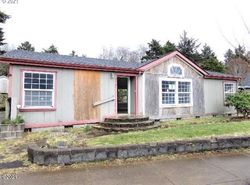 Lincoln City Foreclosure