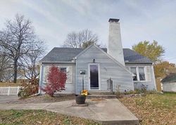 Clinton Foreclosure
