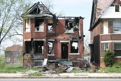 Grosse Pointe Foreclosure