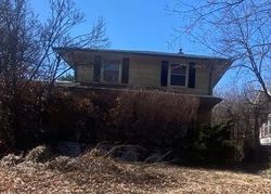 LANCASTER Pre-Foreclosure