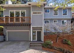 Oakland Foreclosure