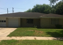 El Campo Foreclosure
